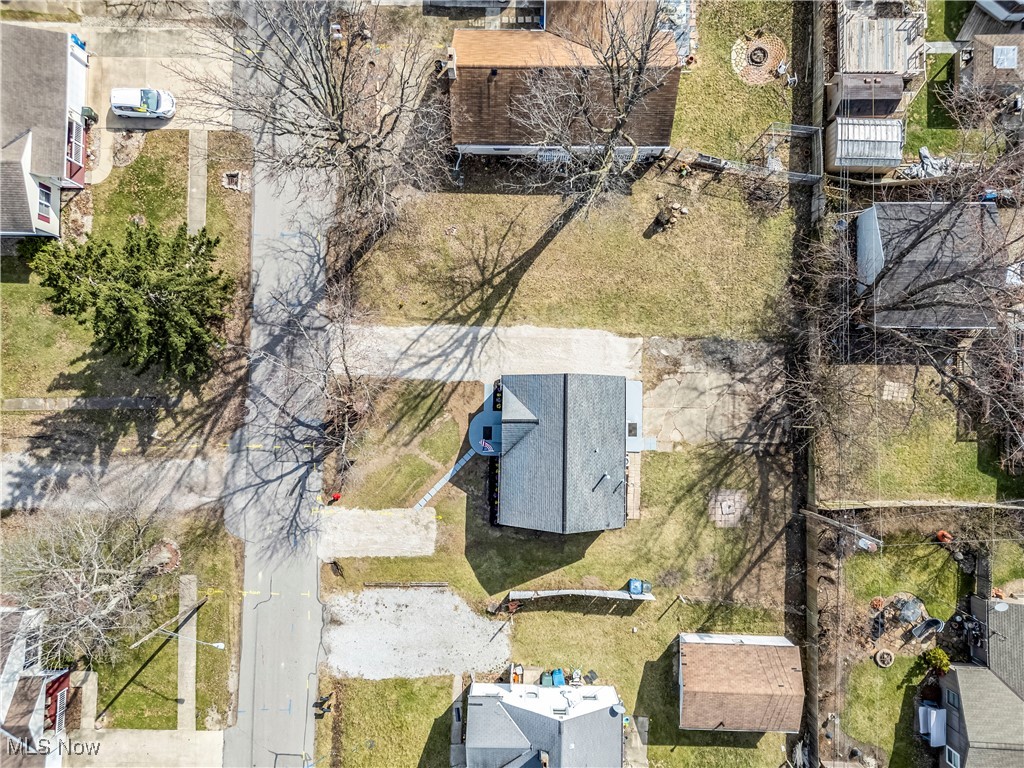 296 Fairfax Road, Vermilion, Ohio image 48