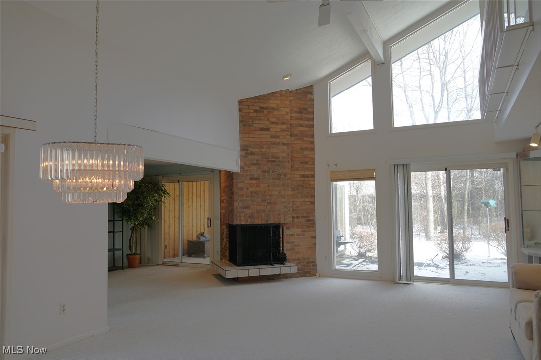 250 Laurel Circle 13