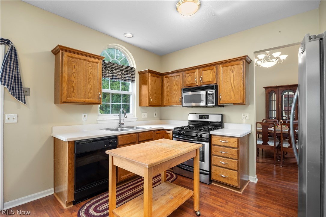 Lakeside Vill - Residential