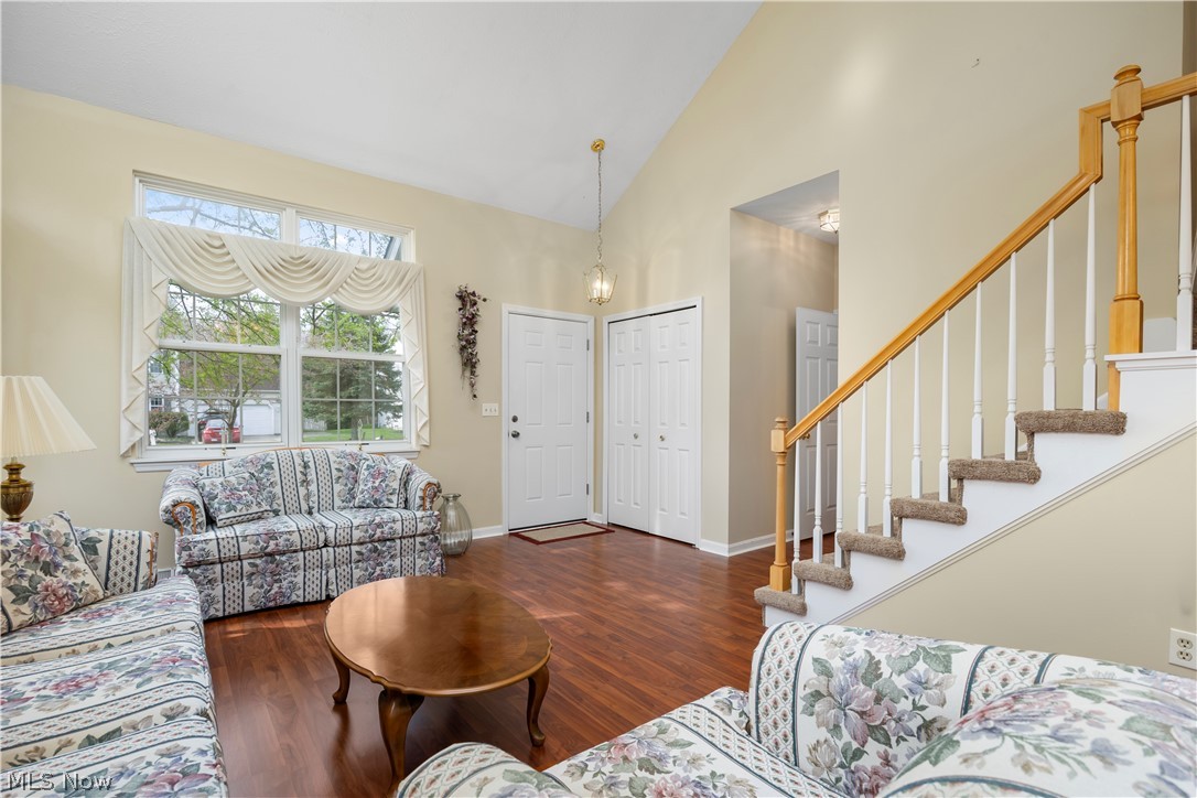 Lakeside Vill - Residential