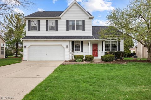 27070 Glenside Lane, Olmsted Twp, OH 44138 - #: 5198386