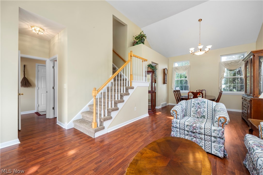 Lakeside Vill - Residential