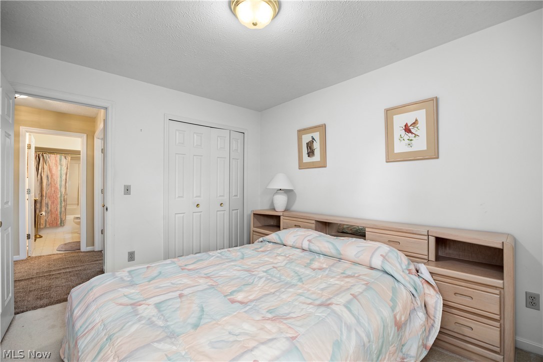 Lakeside Vill - Residential