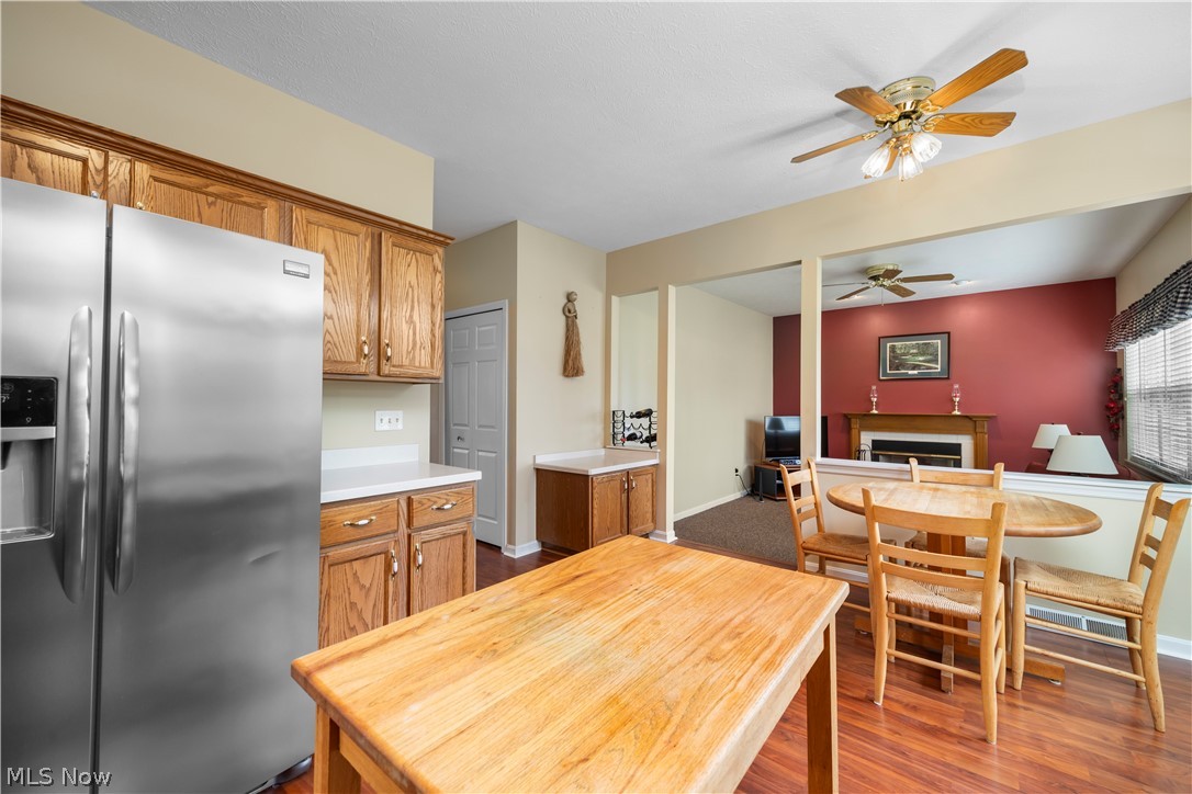 Lakeside Vill - Residential