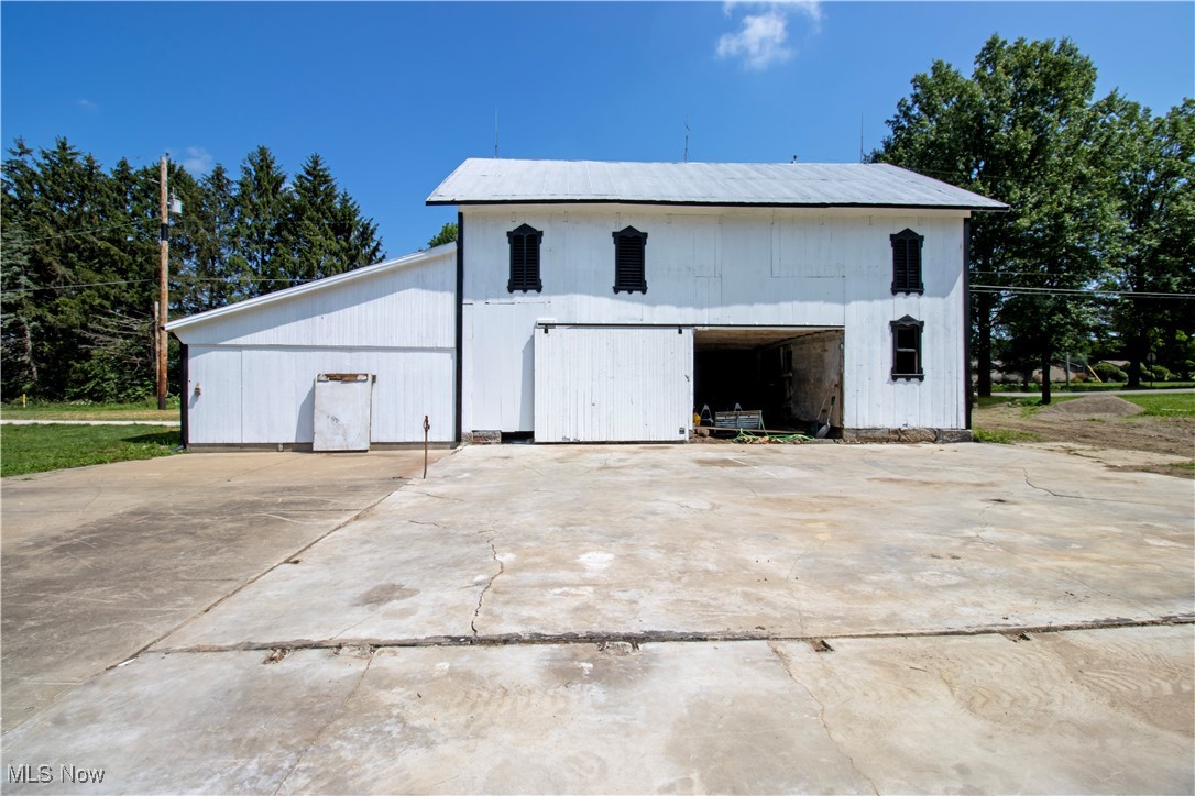 11349 Church Road, Orrville, Ohio image 37