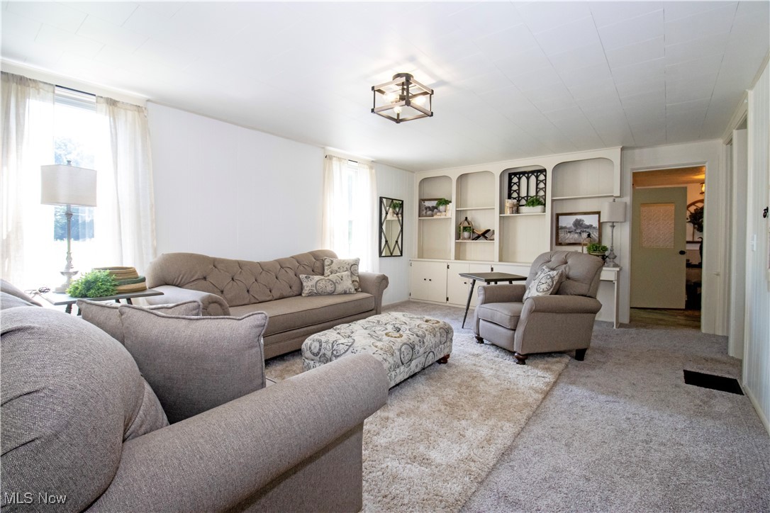 11349 Church Road, Orrville, Ohio image 2