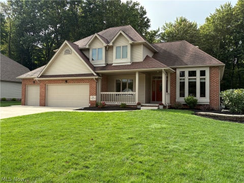 Homes For Sale - 7747 Amberwood Trail<br/> Youngstown, OH 44512