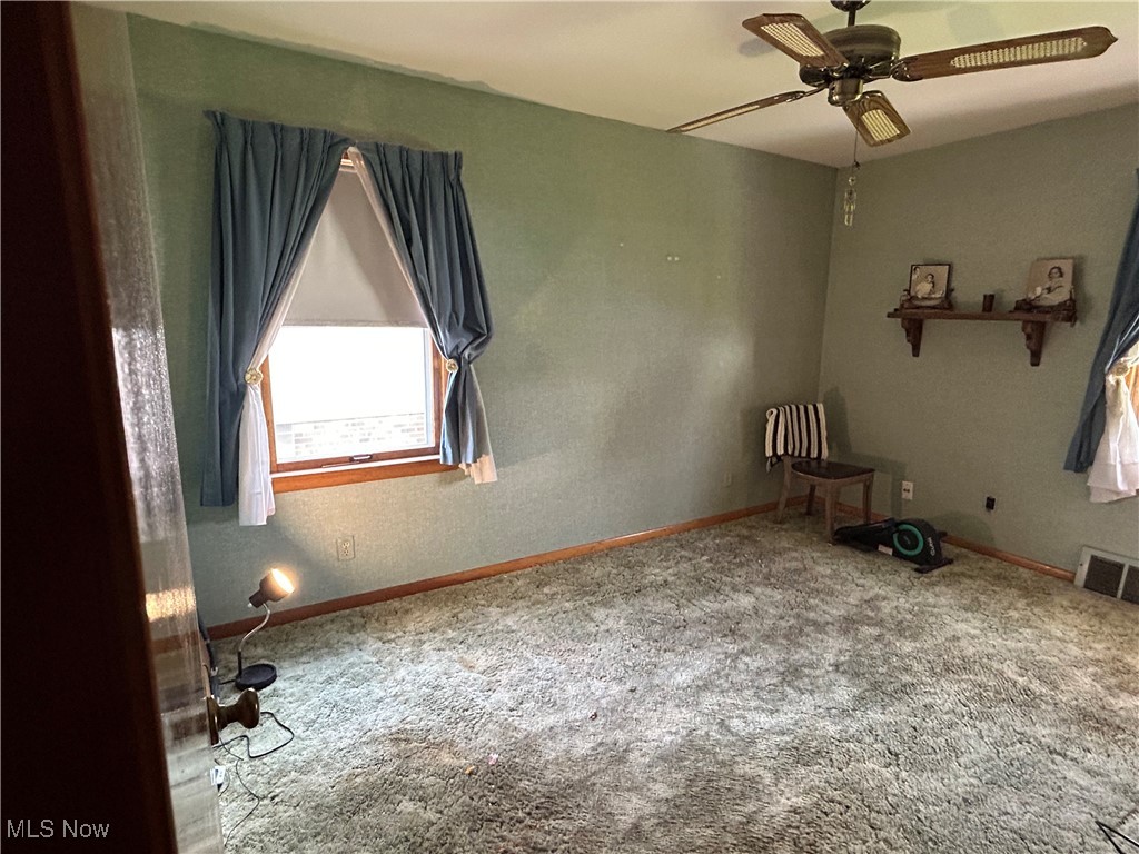 19816 Stockton Ave, Maple Heights, Ohio image 11