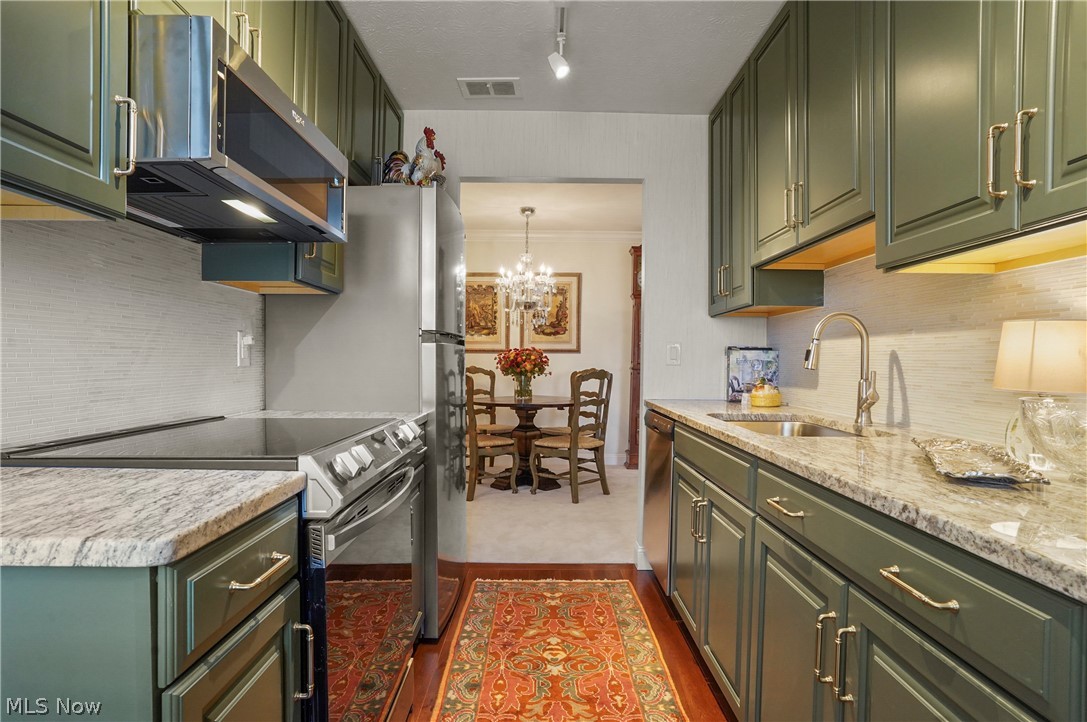 Silver Lake Towers Condo - Residential