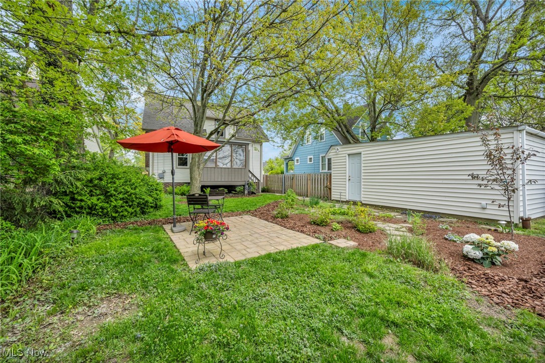 Broadfield - Residential