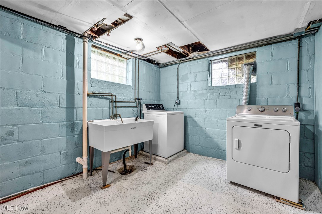 Broadfield - Residential