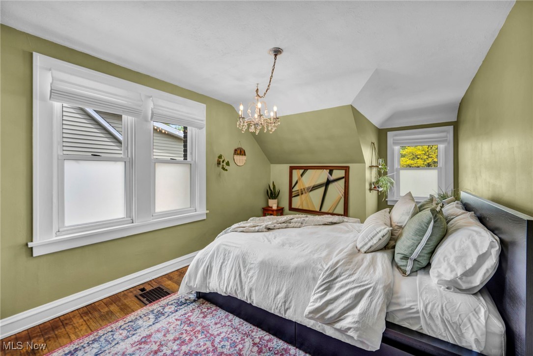 Broadfield - Residential