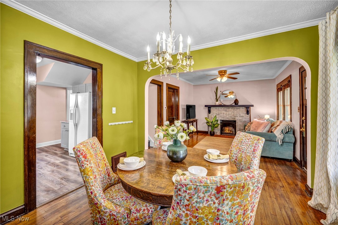 Broadfield - Residential