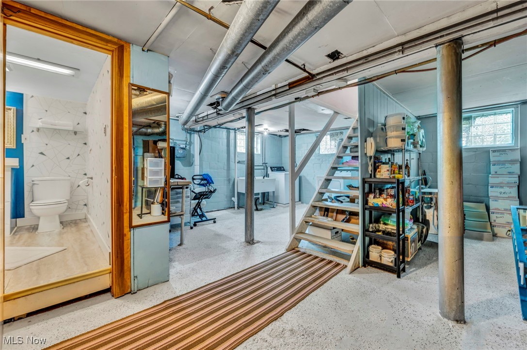 Broadfield - Residential