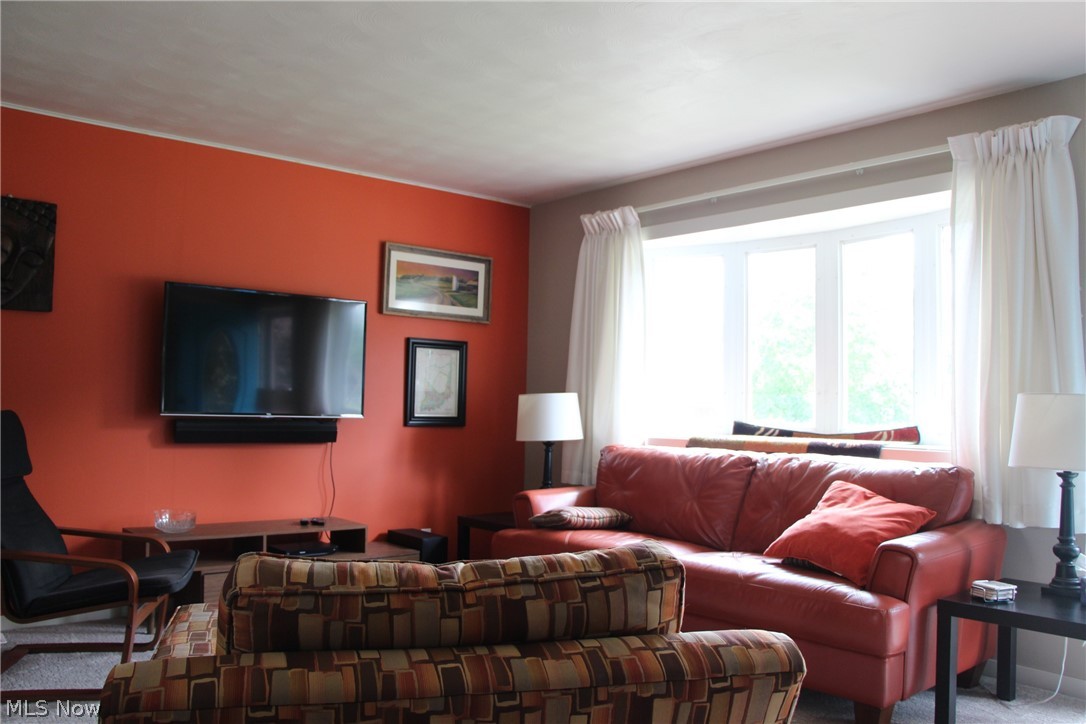 Charring Cross - Residential