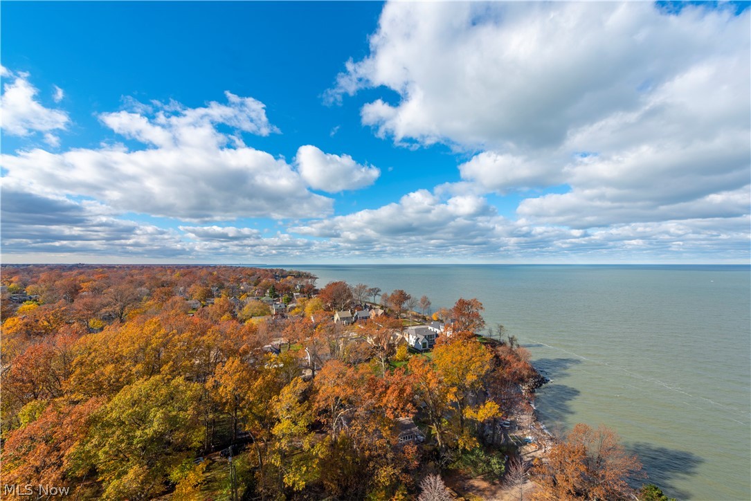 The Carlyle - Residential