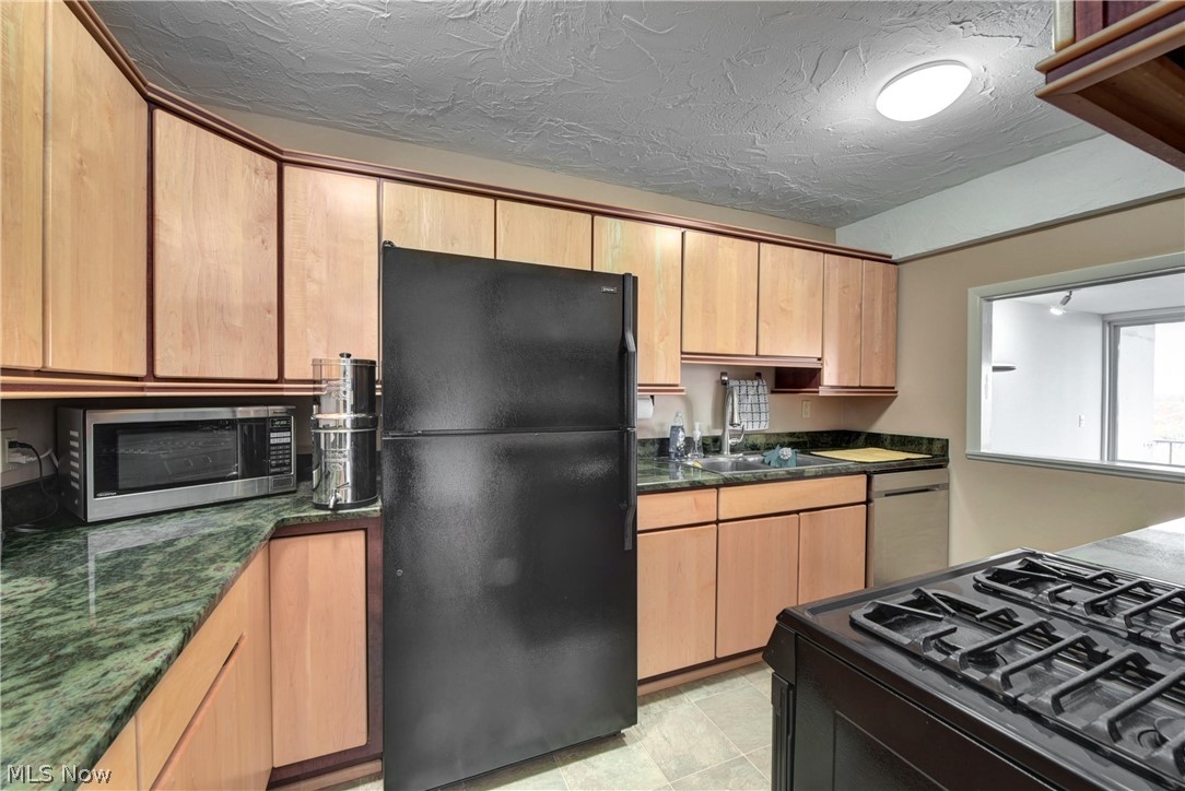 The Carlyle - Residential