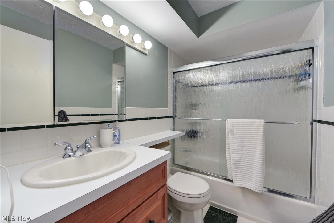 The Carlyle - Residential