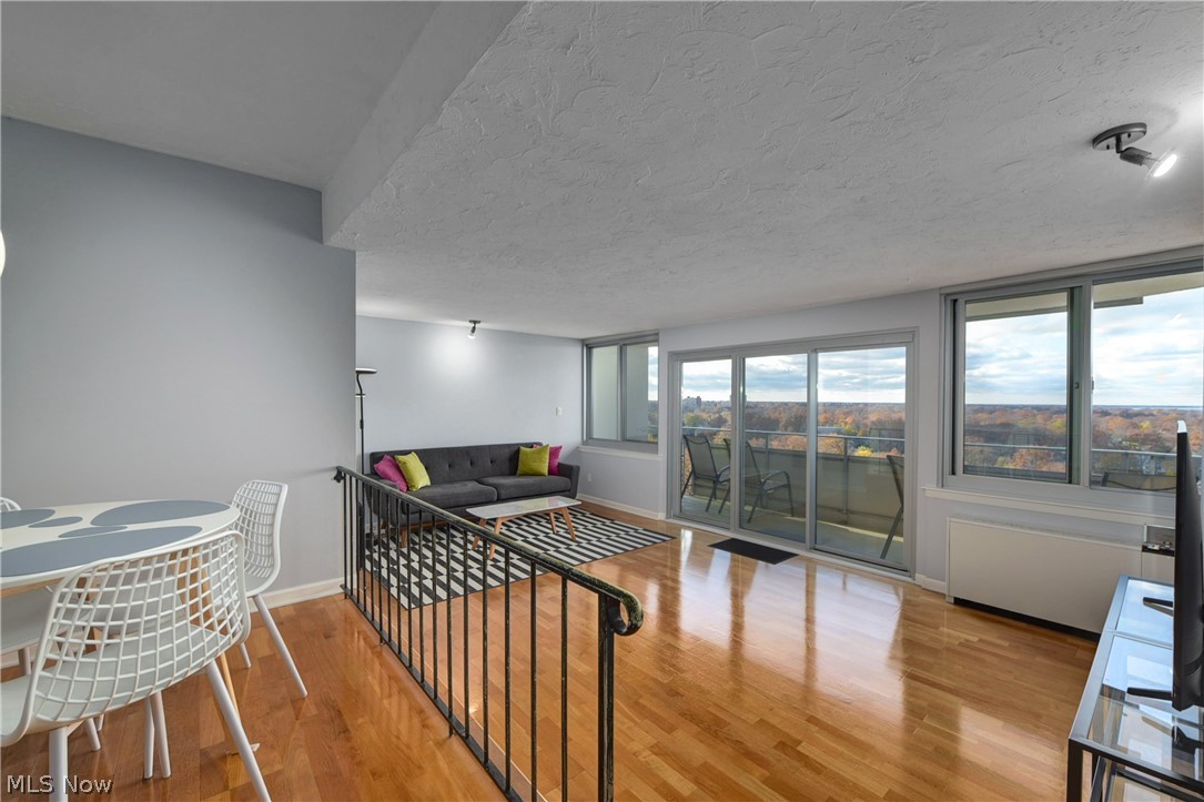 The Carlyle - Residential