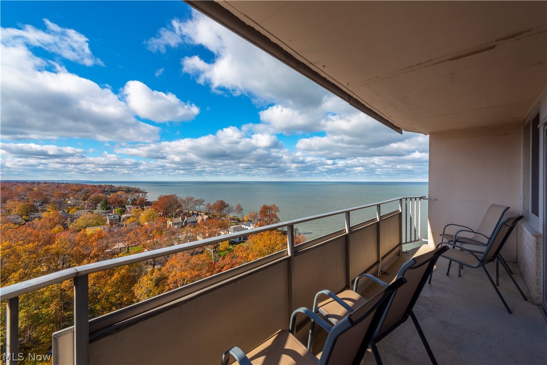 The Carlyle - Residential