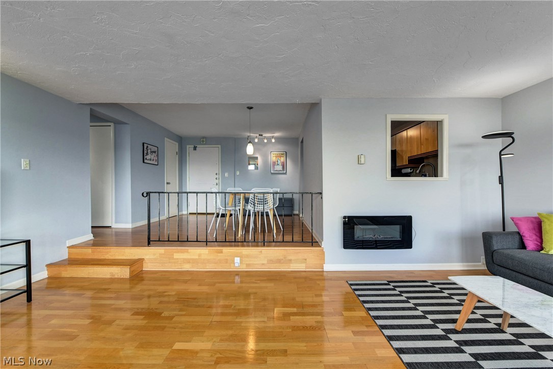 The Carlyle - Residential