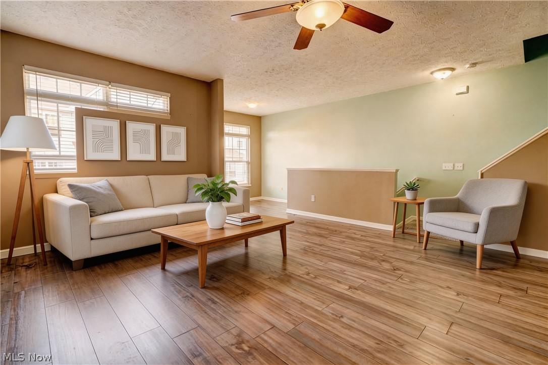 Chapman Grove Village Twnhms Sub Ph 2 - Residential