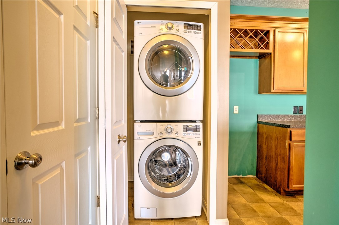 Chapman Grove Village Twnhms Sub Ph 2 - Residential