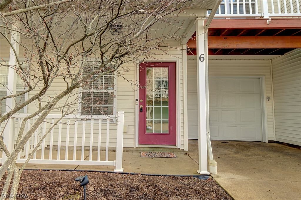 Photo of 1210 E Chapman Lane #6, Medina, OH 44256 (MLS # 5187748)