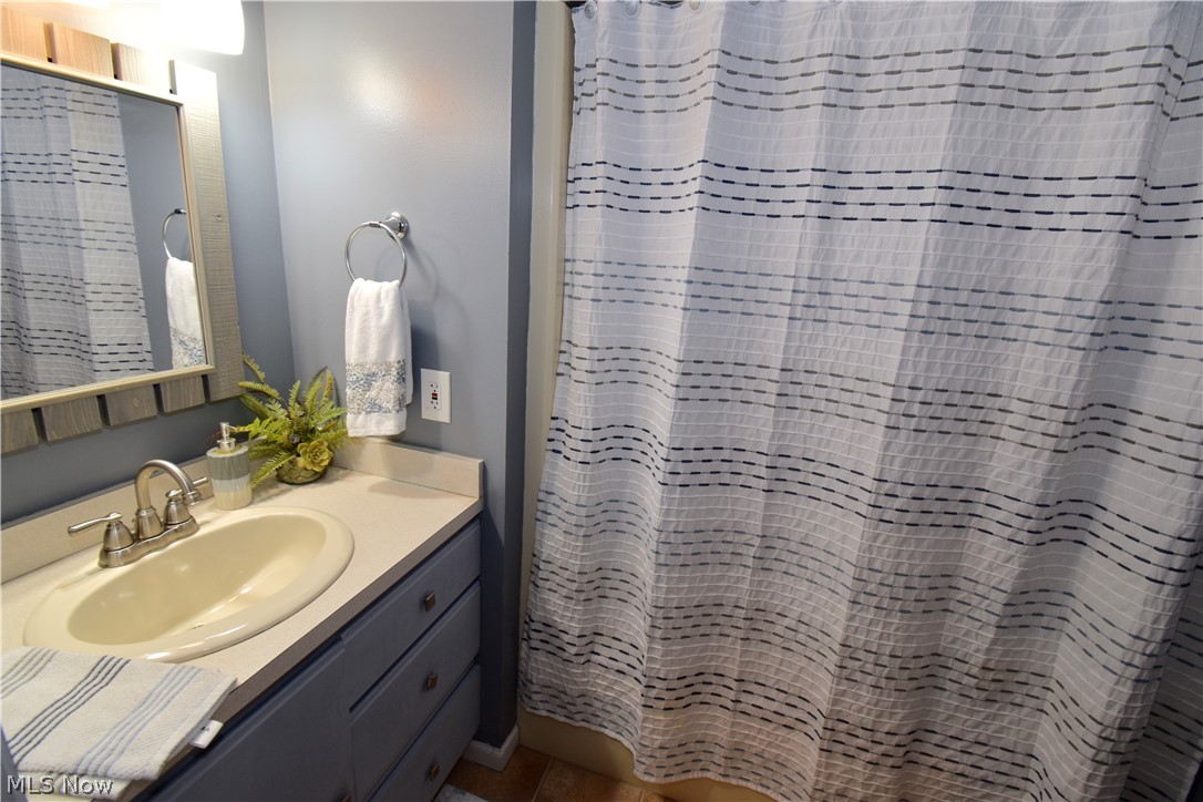 Snug Harbor Condo - Residential