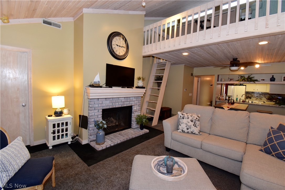 Snug Harbor Condo - Residential