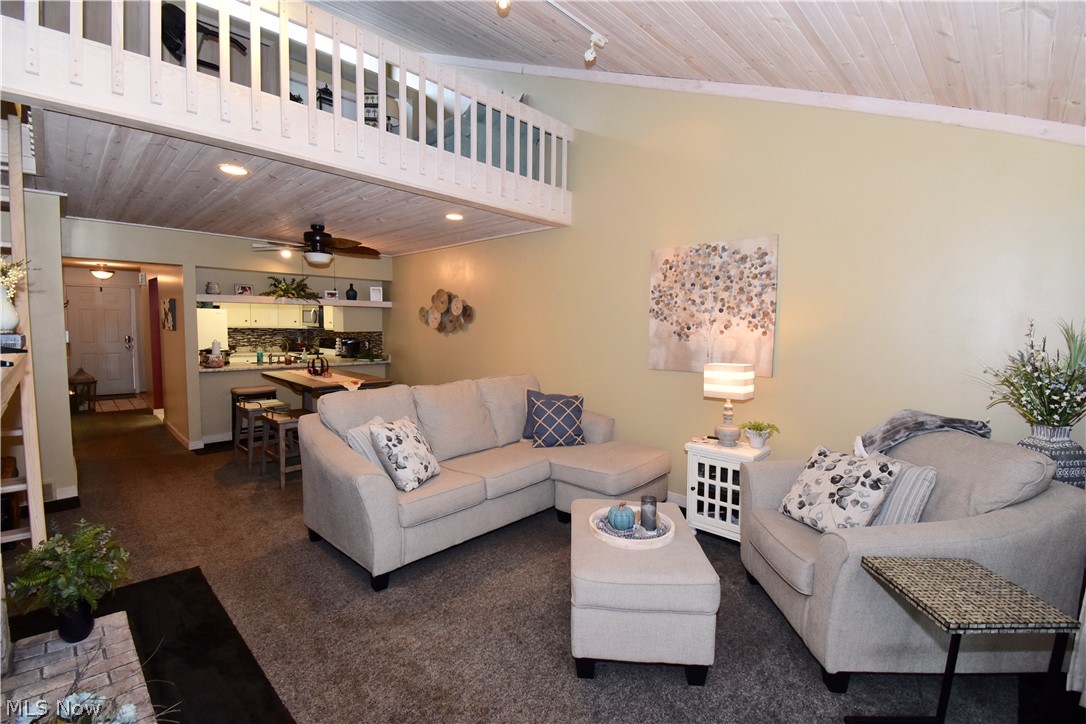 Snug Harbor Condo - Residential
