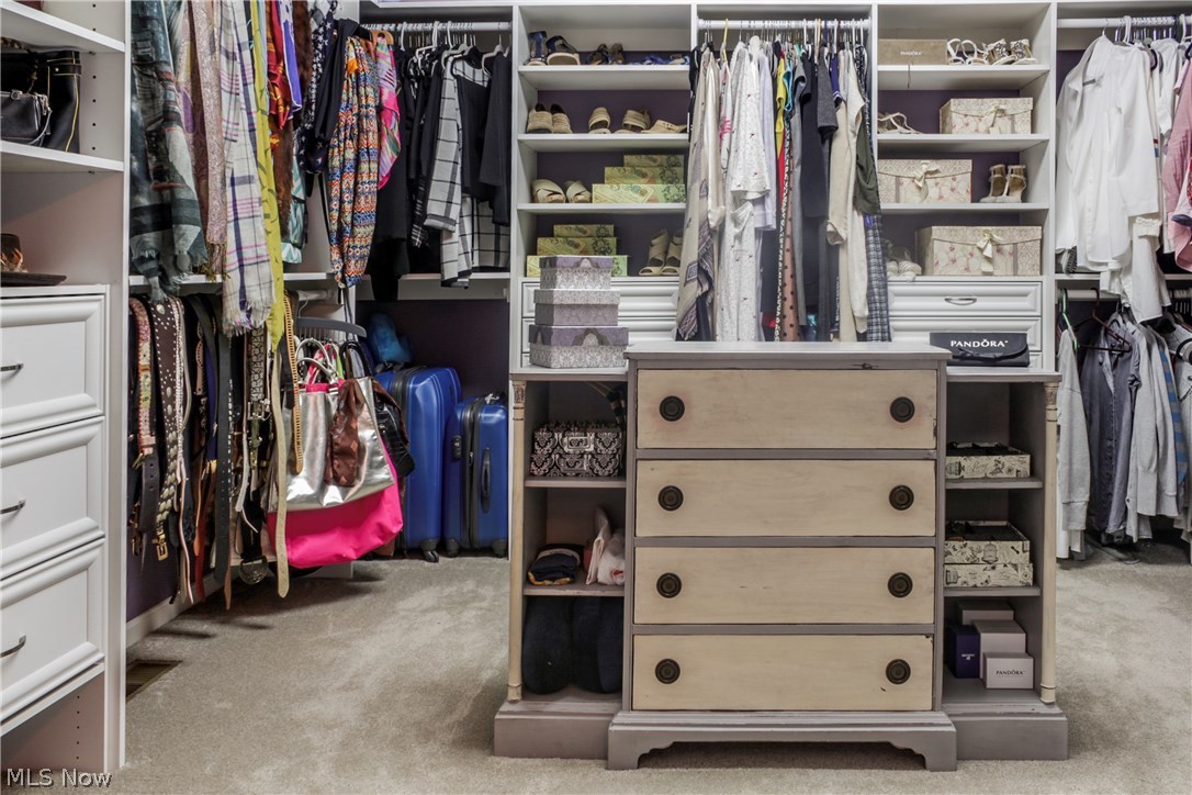 Montville Lakes - Residential