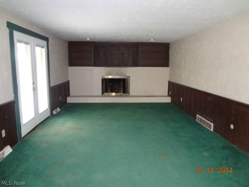 Village/Hartville - Residential