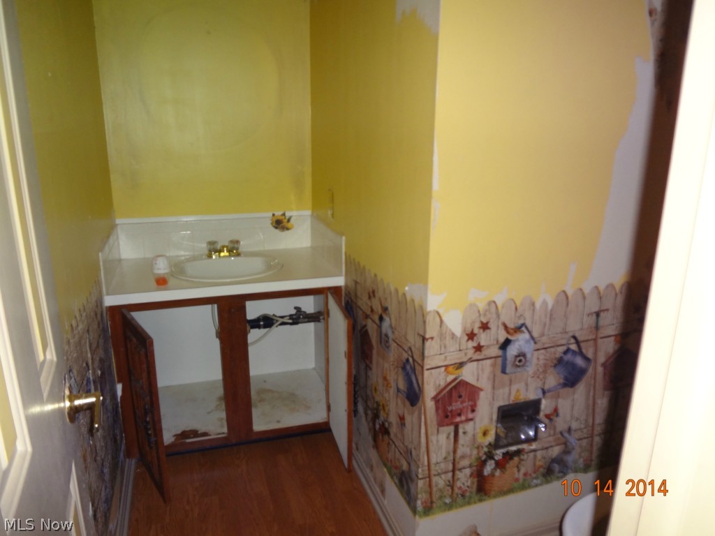 Village/Hartville - Residential