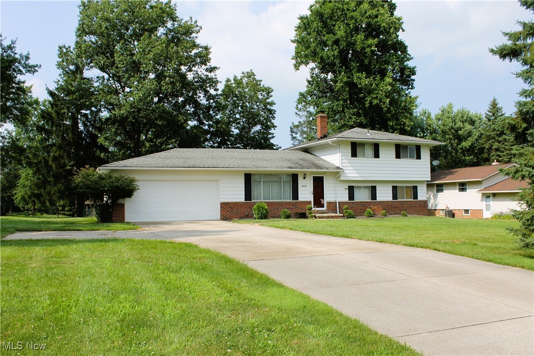 3660 Royalwood Road