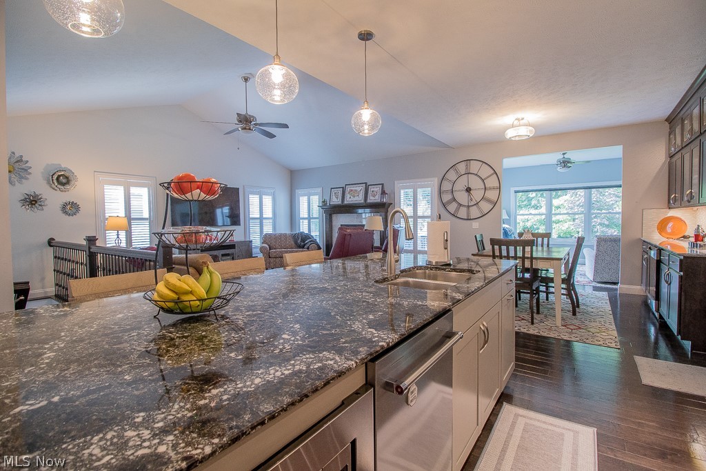 The Estates At Kallay Farms - Residential