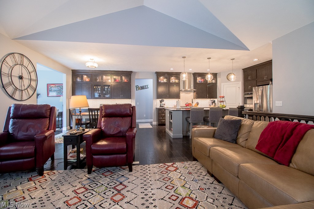 The Estates At Kallay Farms - Residential