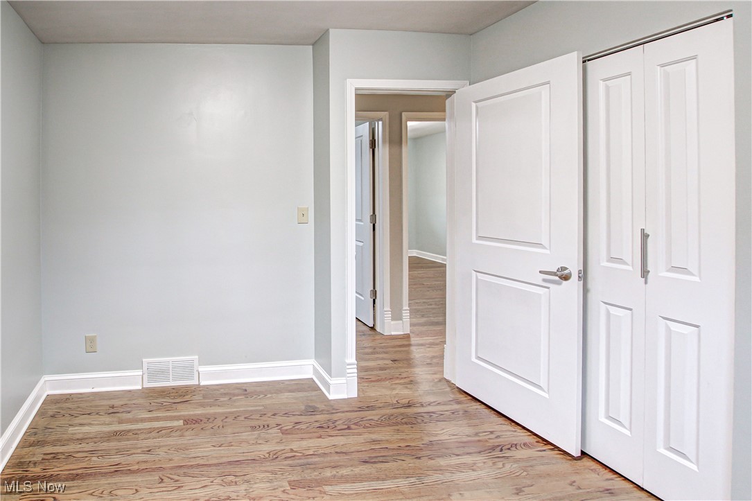 8218 Webster Road, Strongsville, Ohio image 29