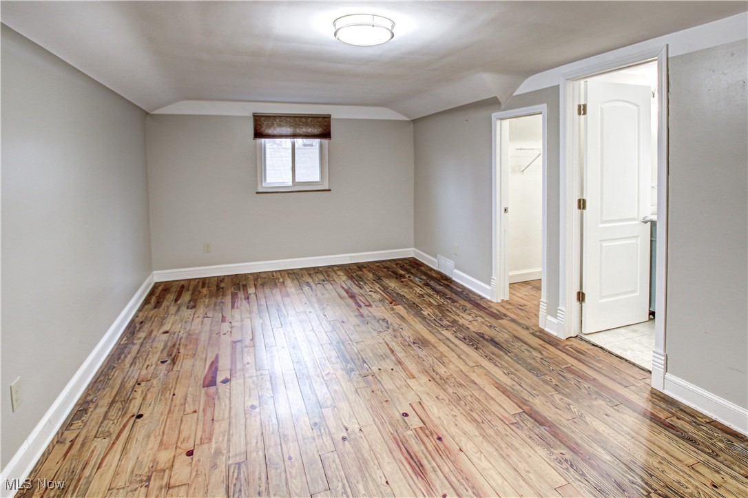 8218 Webster Road, Strongsville, Ohio image 17