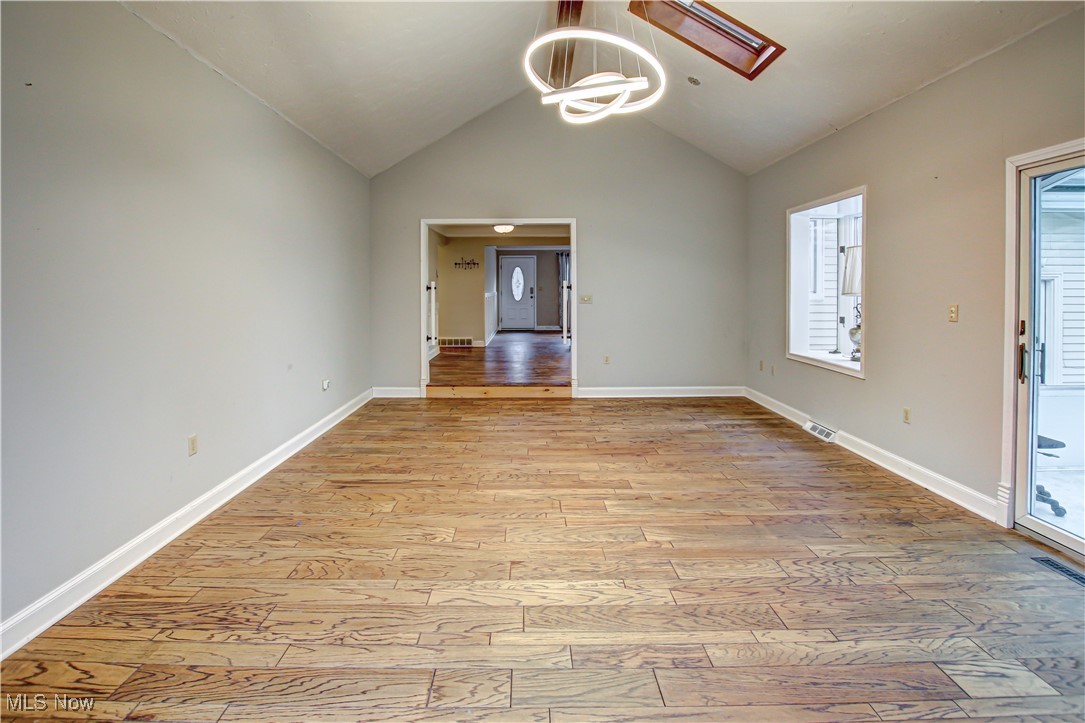 8218 Webster Road, Strongsville, Ohio image 13