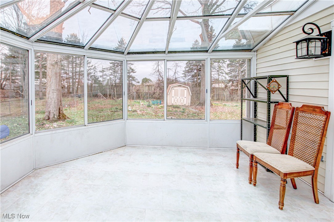 8218 Webster Road, Strongsville, Ohio image 15