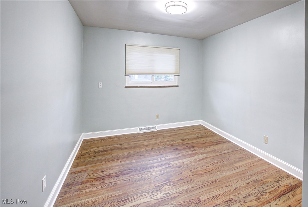 8218 Webster Road, Strongsville, Ohio image 22