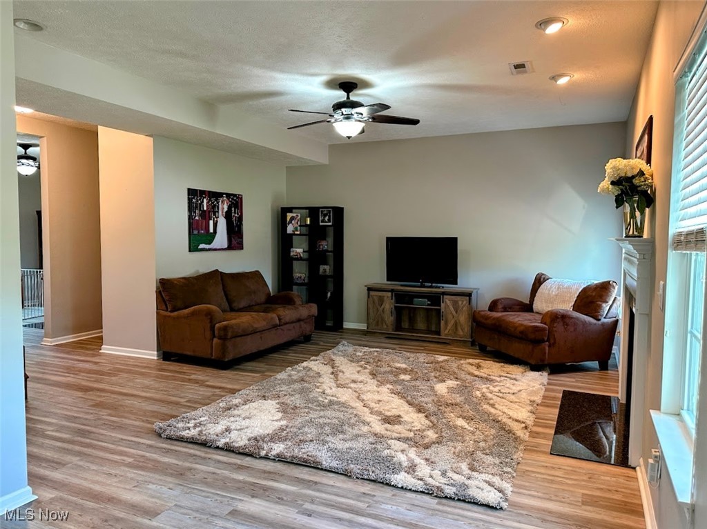 31944 Rustic Ridge, North Ridgeville, Ohio image 12