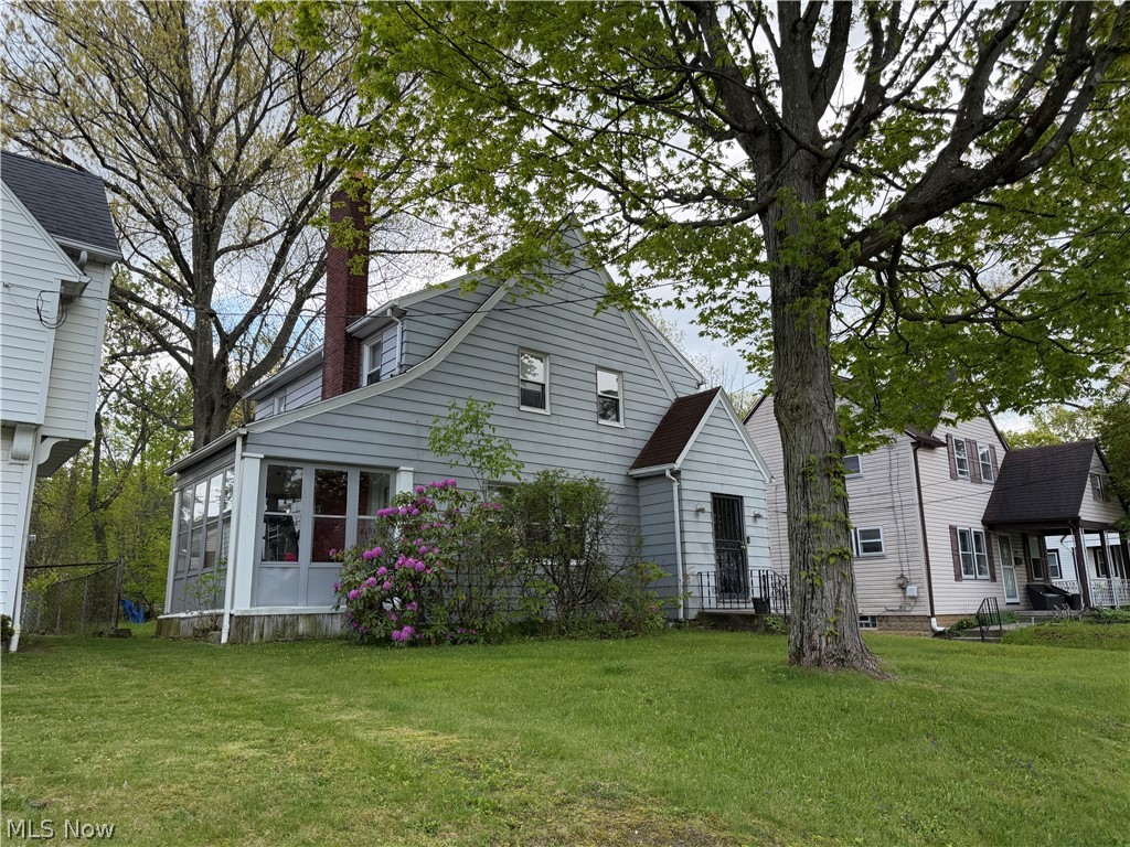 1187 Mercer Avenue