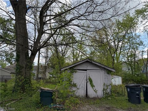 Tiny photo for 1187 Mercer Avenue, Akron, OH 44307 (MLS # 5210004)