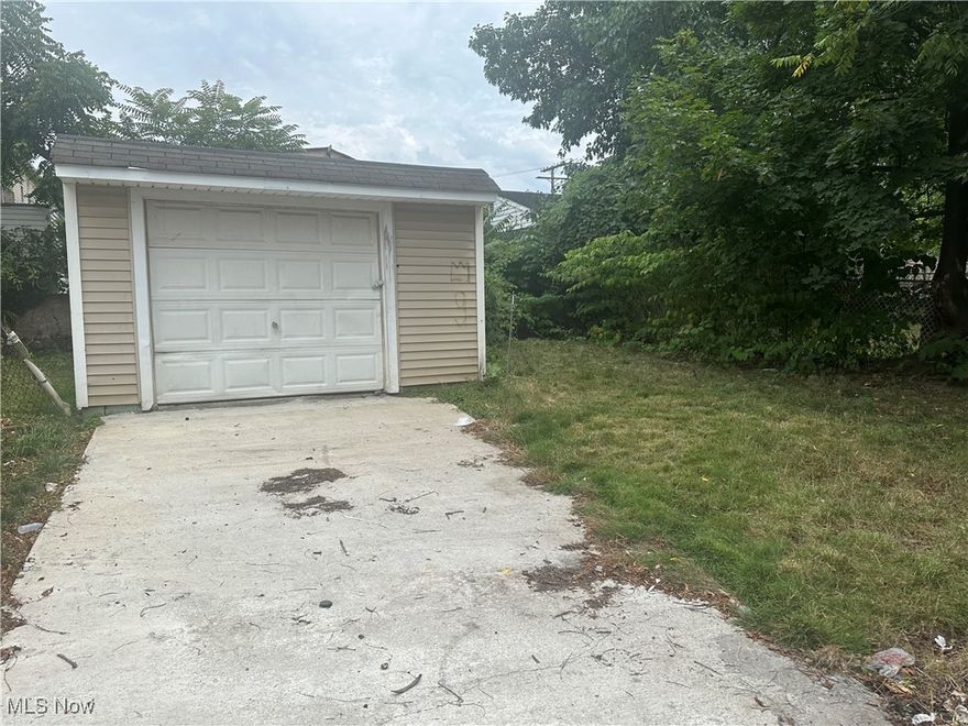 Welcome to 3455 E73RD. With some renovations and improvements this property could be transformed into a beautiful and welcoming space. Updates include Electrical (2021), Plumbing (2021), HVAC (2021), New Windows (2021), and New Roof (2021). Schedule a tour today.