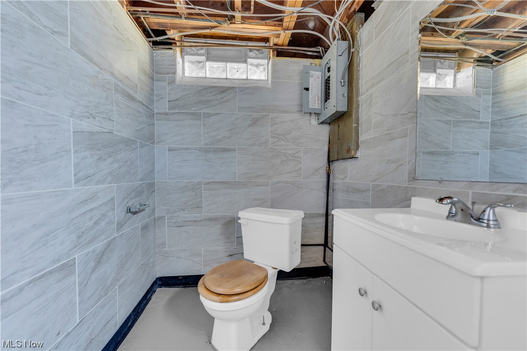 Maple Heights - Residential Lease