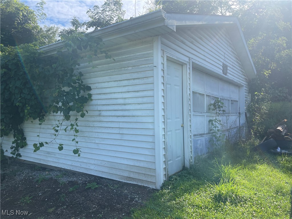 53956 Stop Hill 32, Blaine, Ohio image 3