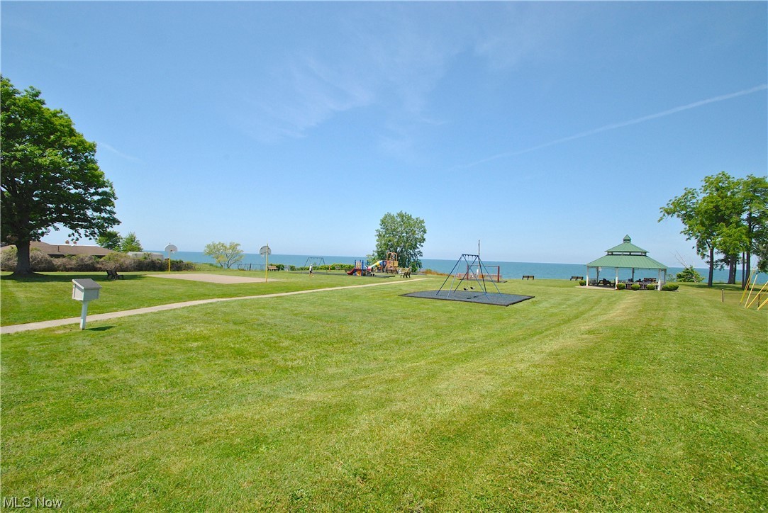 Monterey Bay - Residential