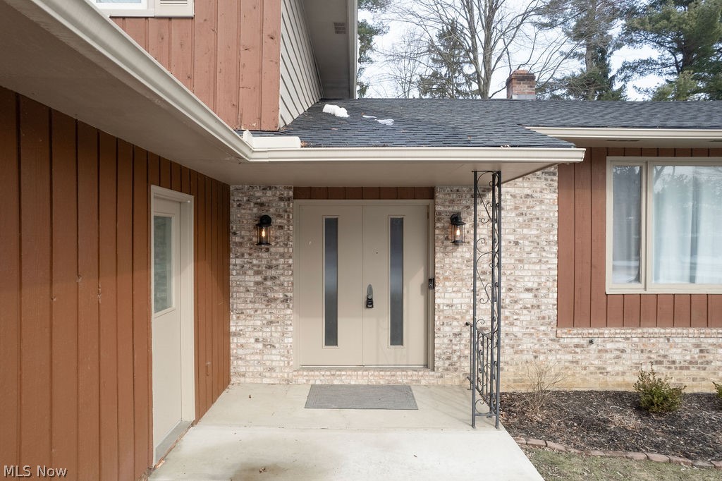 32957 Springside Lane